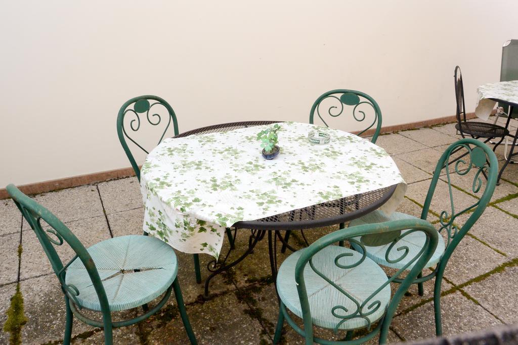 Albergo Meuble Abatjour Mantua Zewnętrze zdjęcie