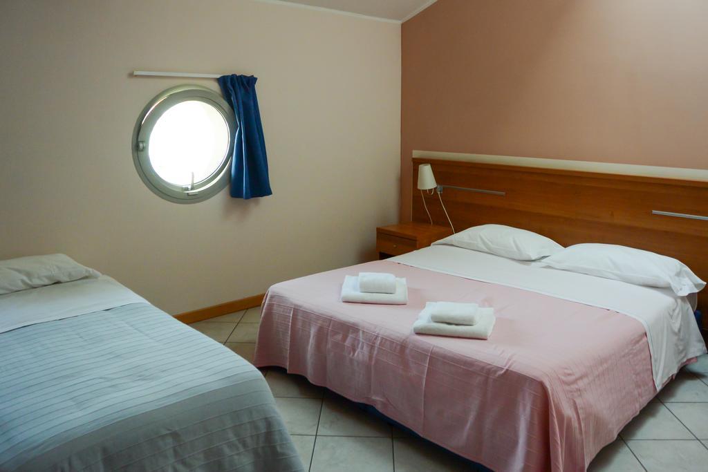 Albergo Meuble Abatjour Mantua Zewnętrze zdjęcie