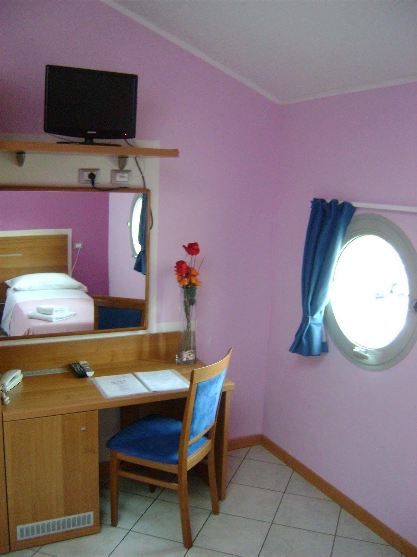 Albergo Meuble Abatjour Mantua Zewnętrze zdjęcie